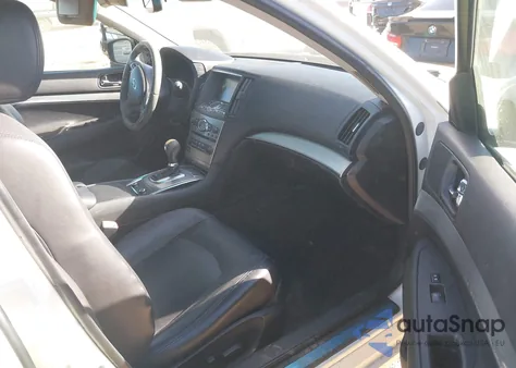 2013 Infiniti G37 Journey from USA, damaged, VIN JN1CV6AP0DM722762